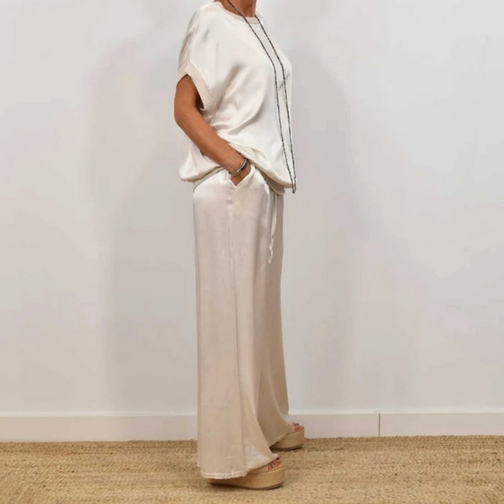 CECILIA | ELEGANT TWO-PIECE SUIT