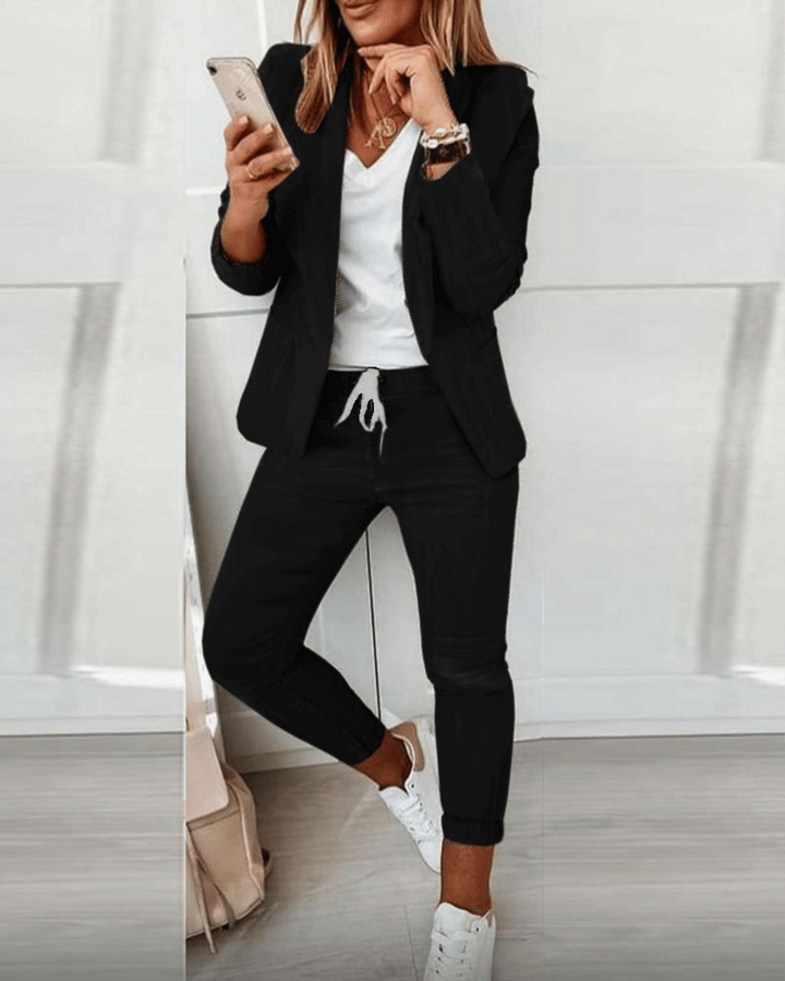 ADELE - STYLISH BLAZER AND TROUSERS SET