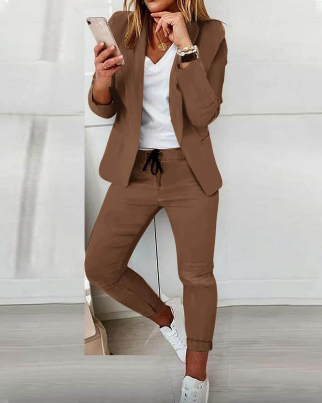 ADELE - STYLISH BLAZER AND TROUSERS SET