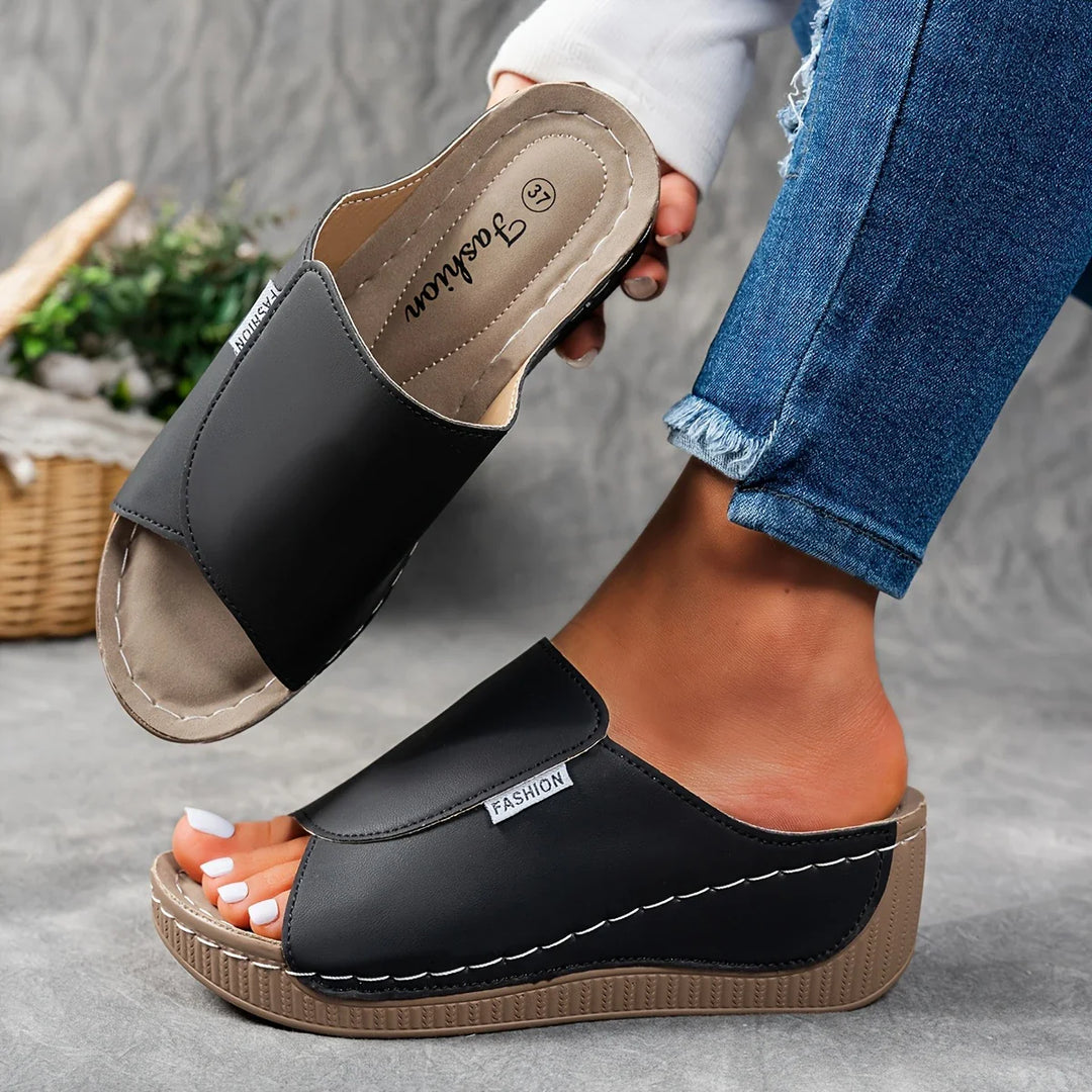 WIANA | ELEGANT ORTHOPAEDIC SANDALS