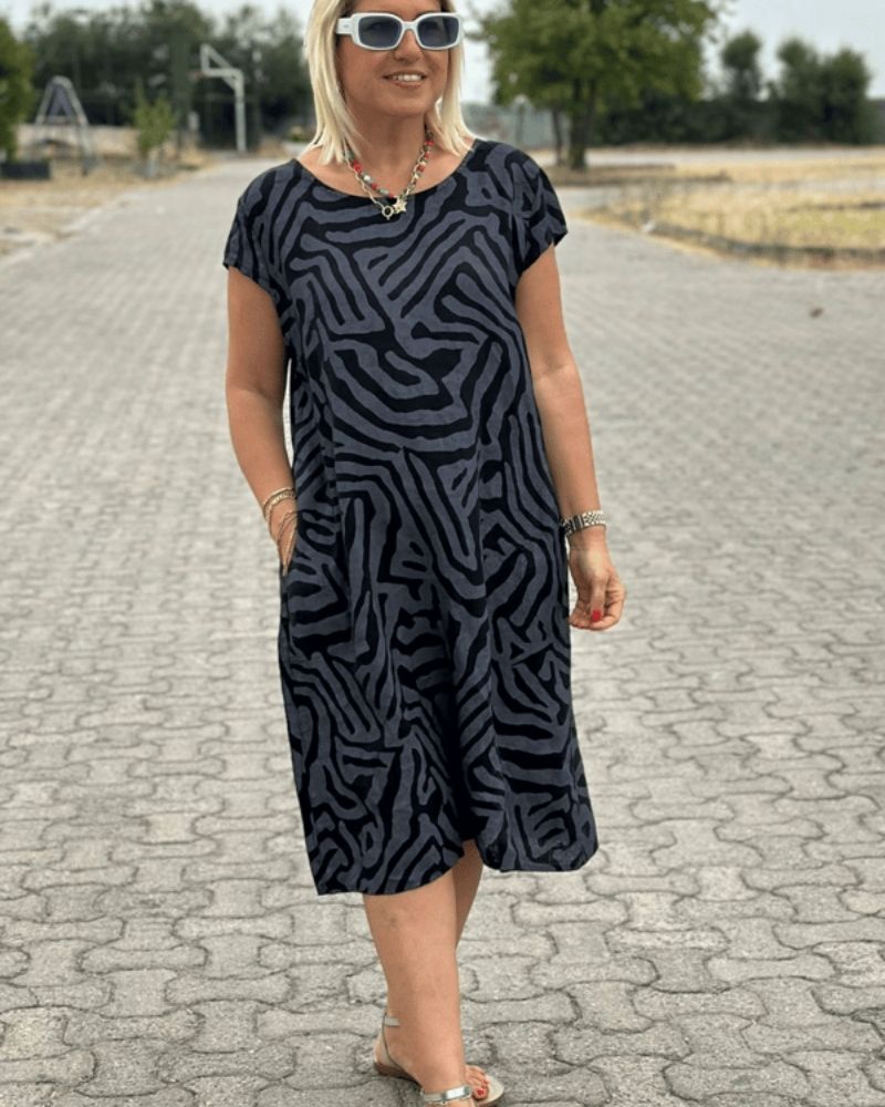 Evanna – Abstract Print Midi Dress