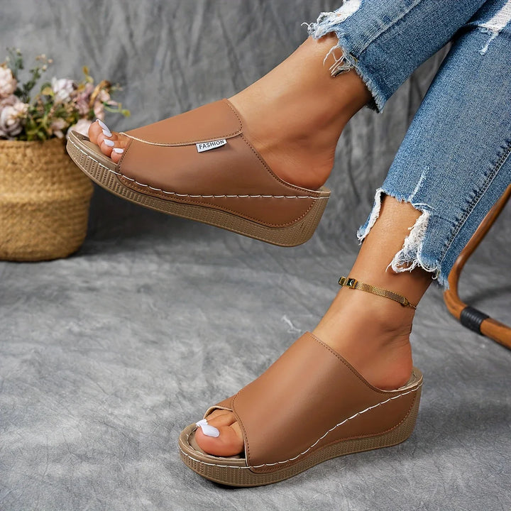 WIANA | ELEGANT ORTHOPAEDIC SANDALS