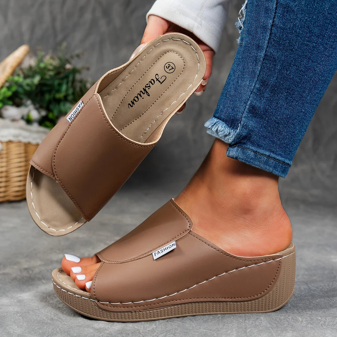 WIANA | ELEGANT ORTHOPAEDIC SANDALS