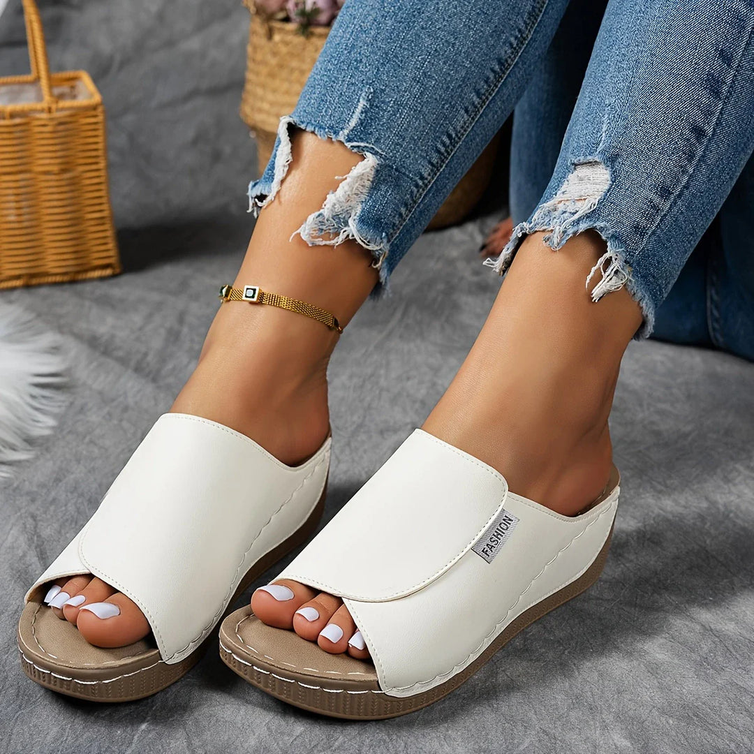 WIANA | ELEGANT ORTHOPAEDIC SANDALS