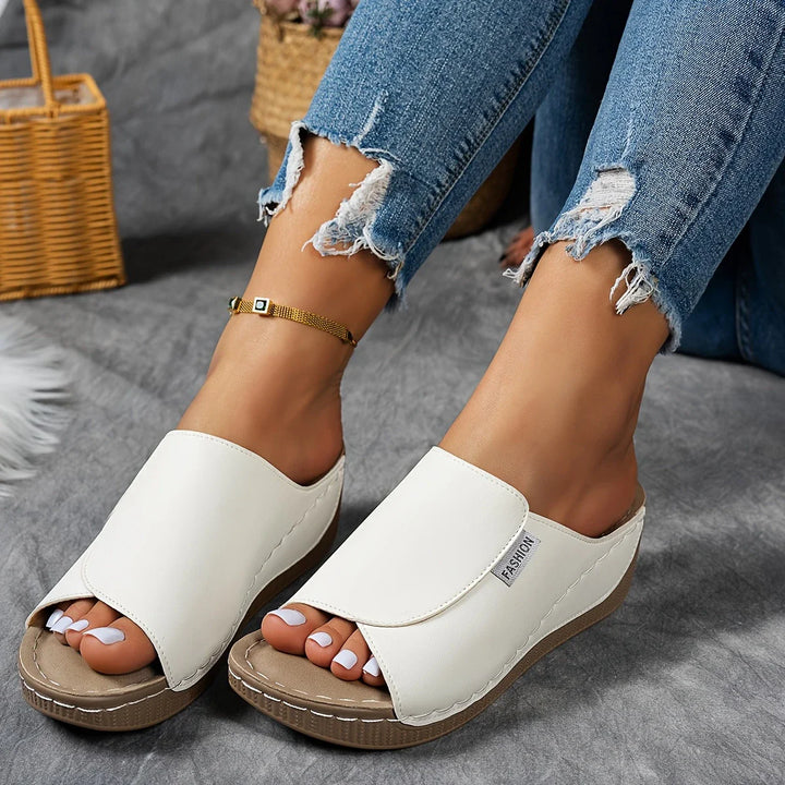WIANA | ELEGANT ORTHOPAEDIC SANDALS