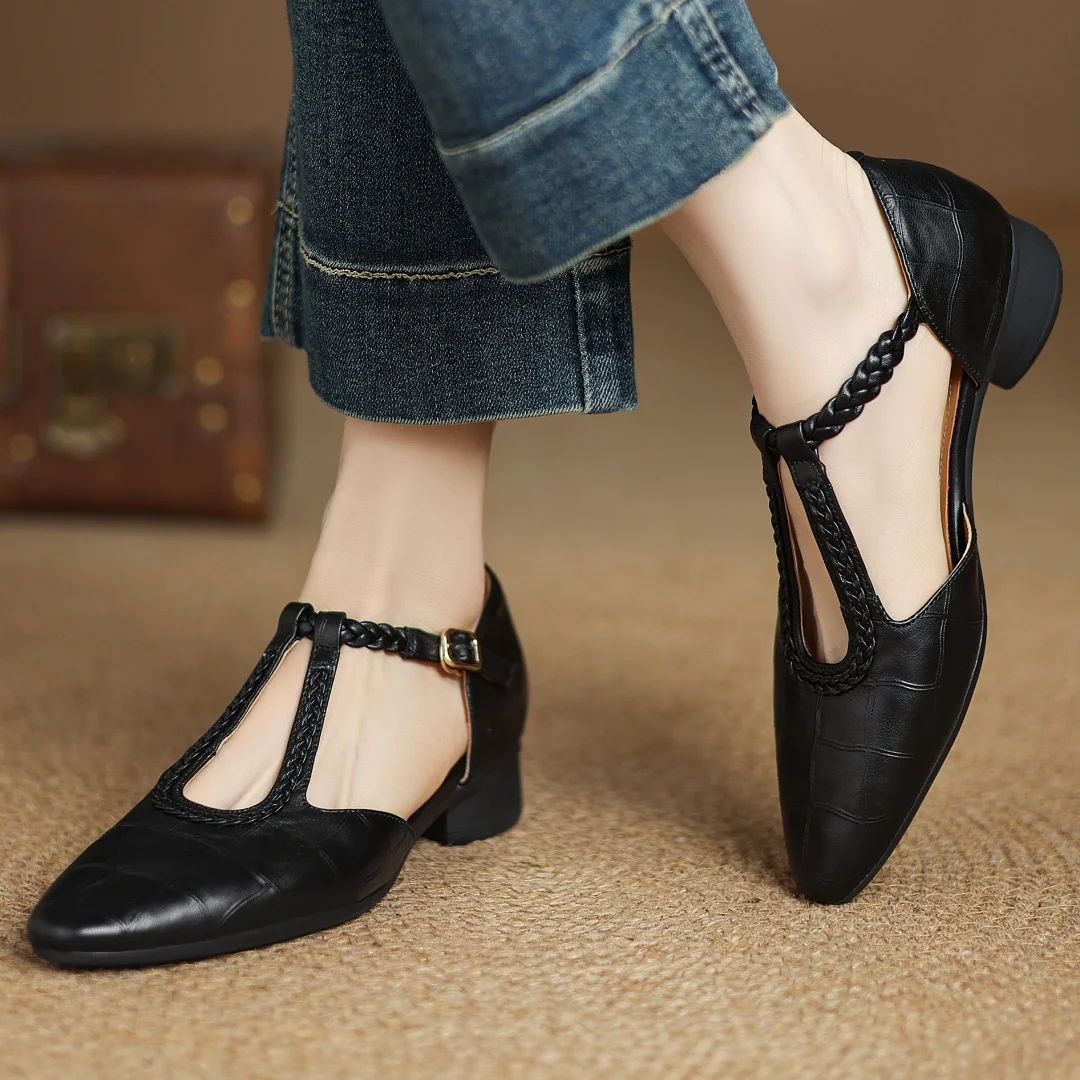 Elena – Classic Leather Flats