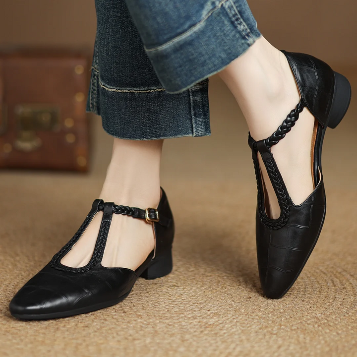 Elena – Classic Leather Flats
