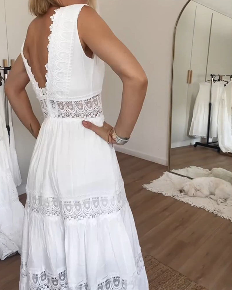 STEPHANIE | ELEGANT V-NECK DRESS