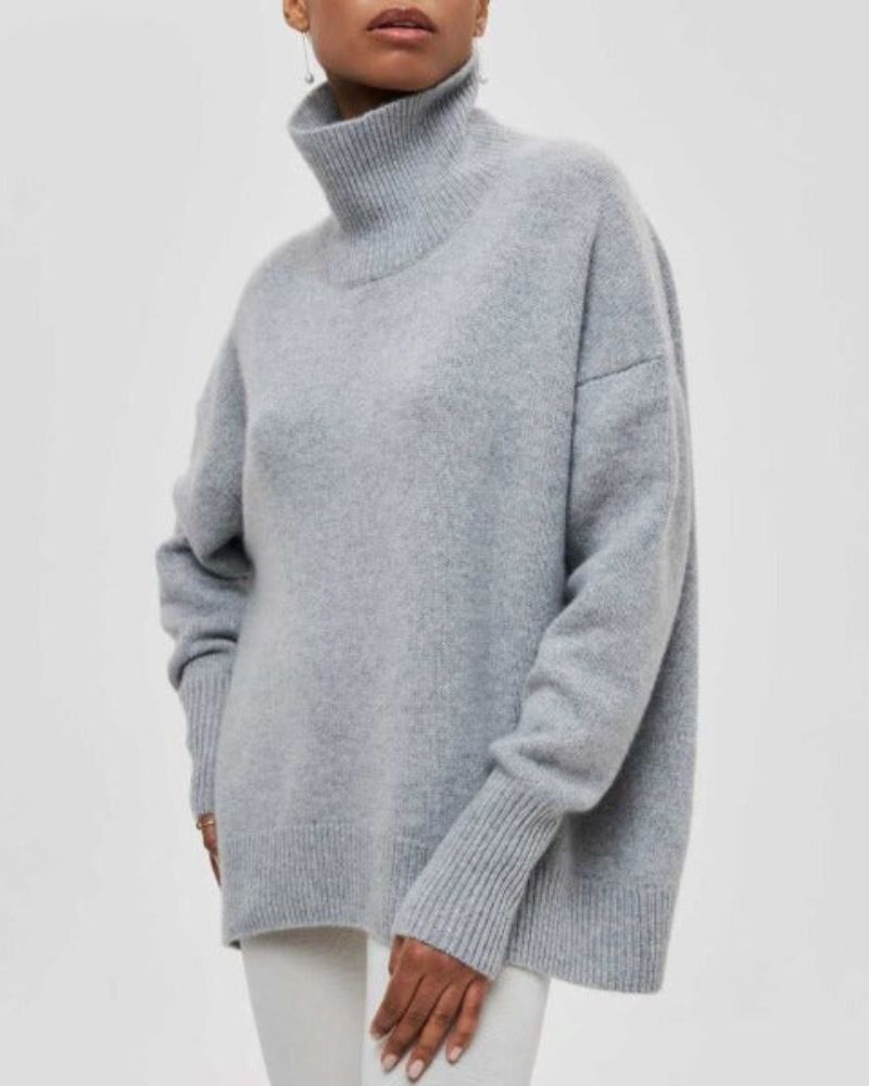 Alexa – Classic Turtleneck Sweater