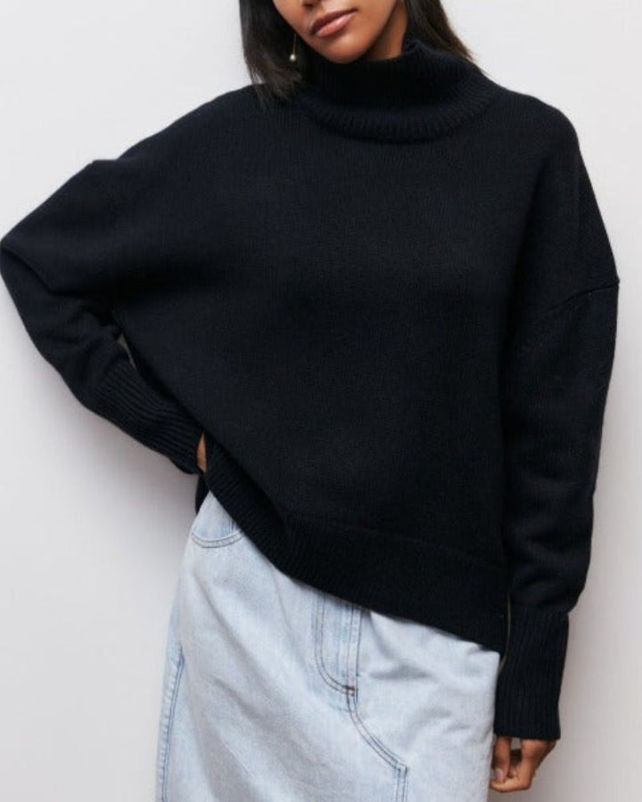 Alexa – Classic Turtleneck Sweater