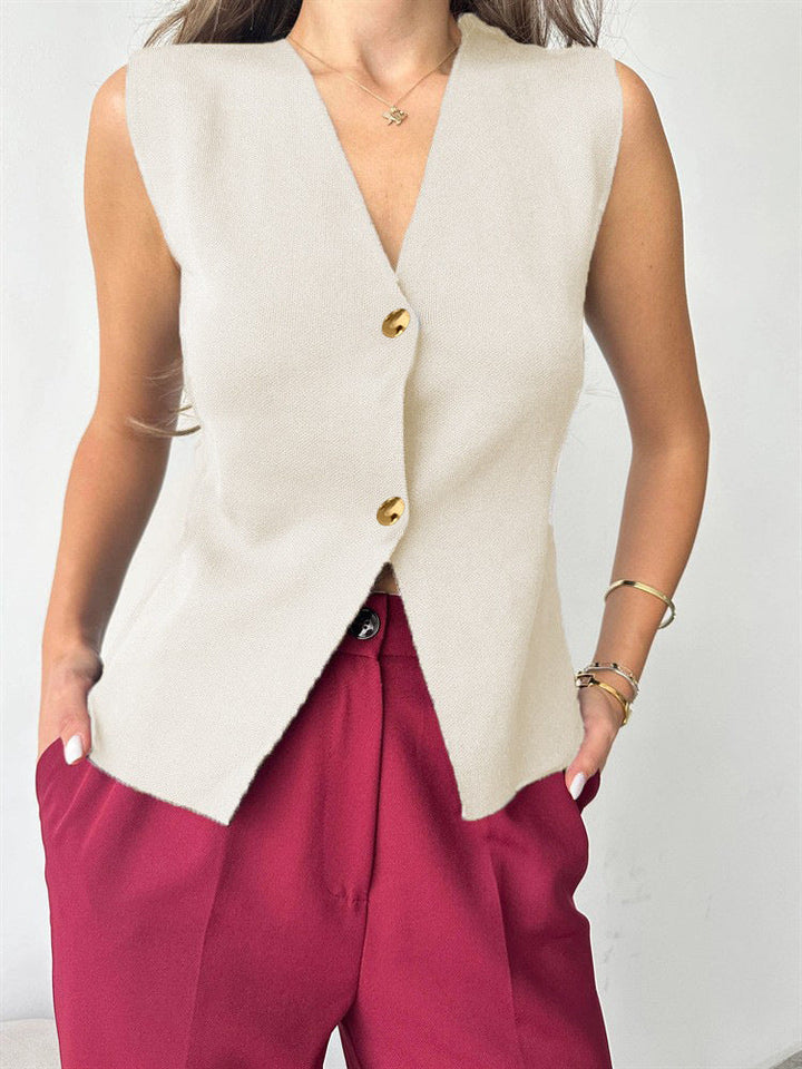 KELLY | ELEGANT SLEEVELESS BUTTON TOP