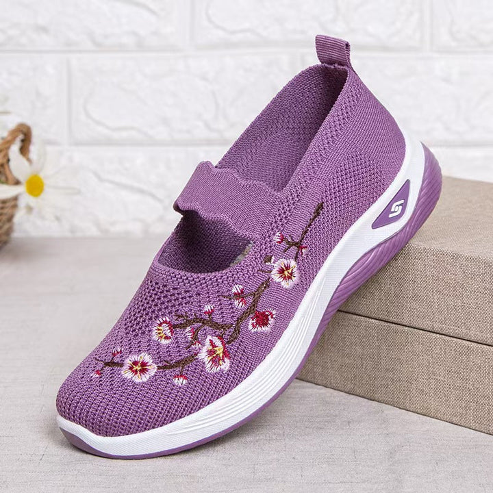 TRACY | ORTHOPAEDIC SLIP-ON SHOES WITH FLOWER EMBROIDERY