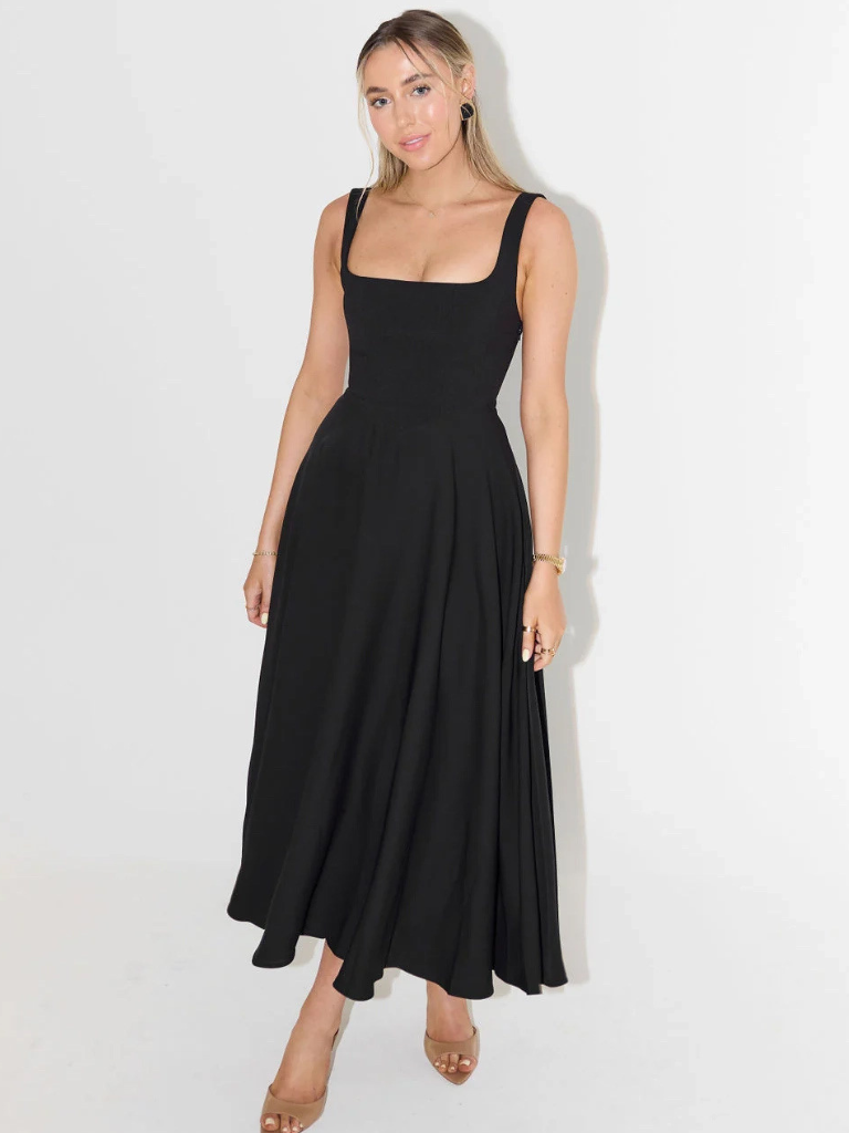 XIARA | ELEGANT DRESS