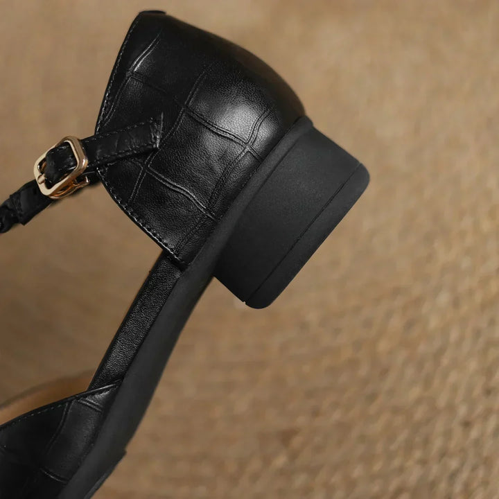 Elena – Classic Leather Flats