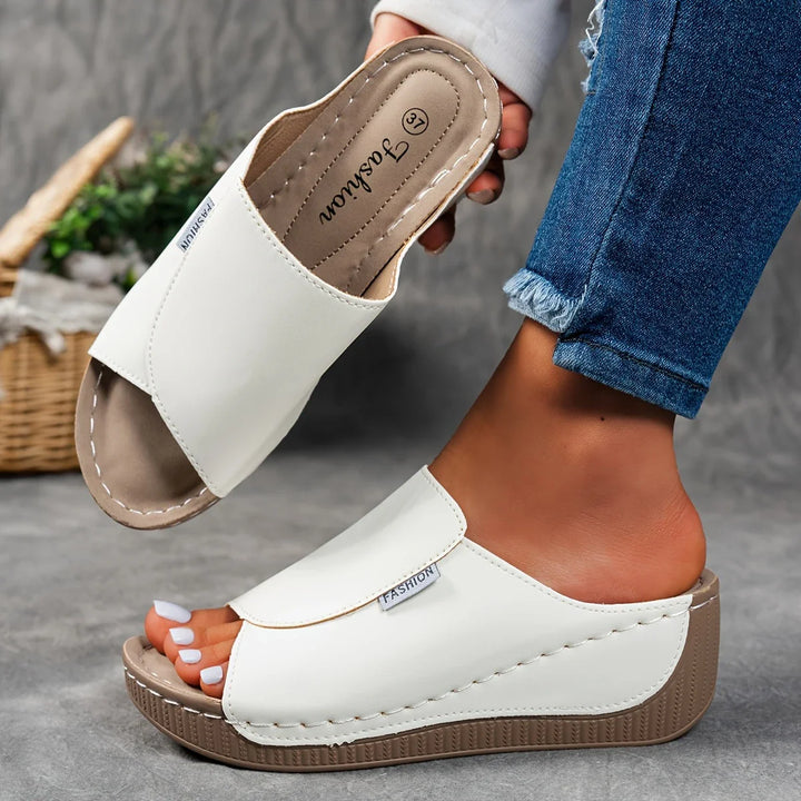 WIANA | ELEGANT ORTHOPAEDIC SANDALS