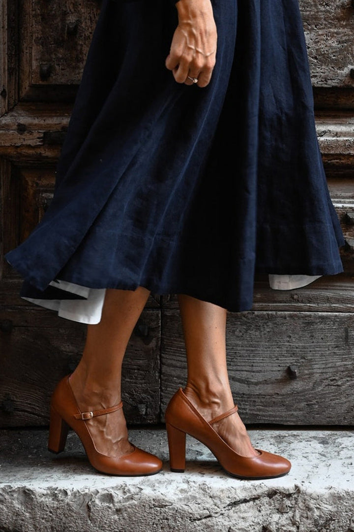Caella™ | Elegant sandals with straps and a block heel, perfect for any occasion