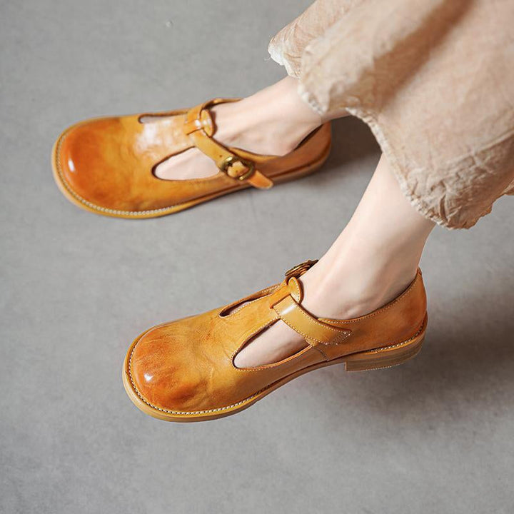 Fenzy – Elegant T-Strap Flats