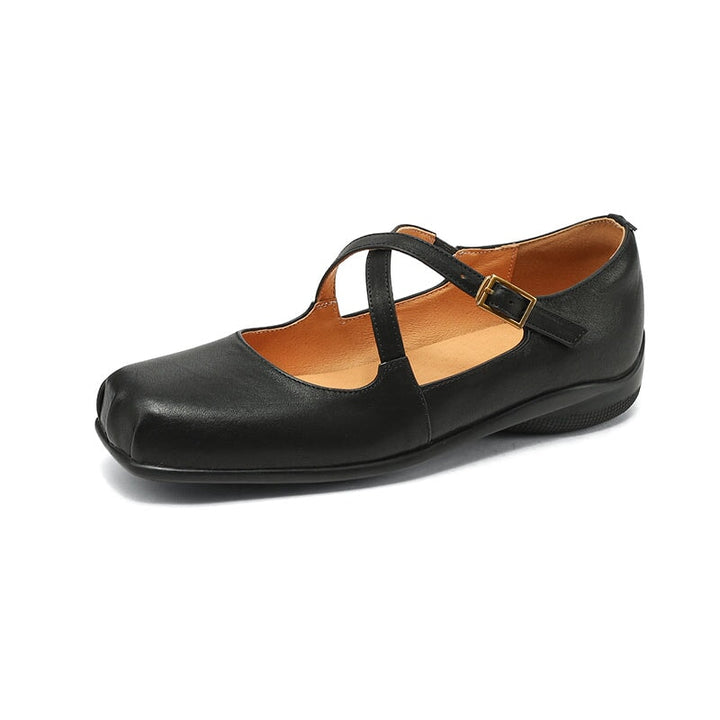 Edda – Elegant Crossover Strap Flats