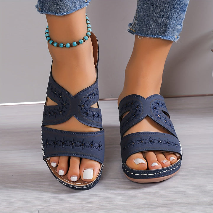 CLARA | COMFORTABLE ORTHOPAEDIC SANDALS