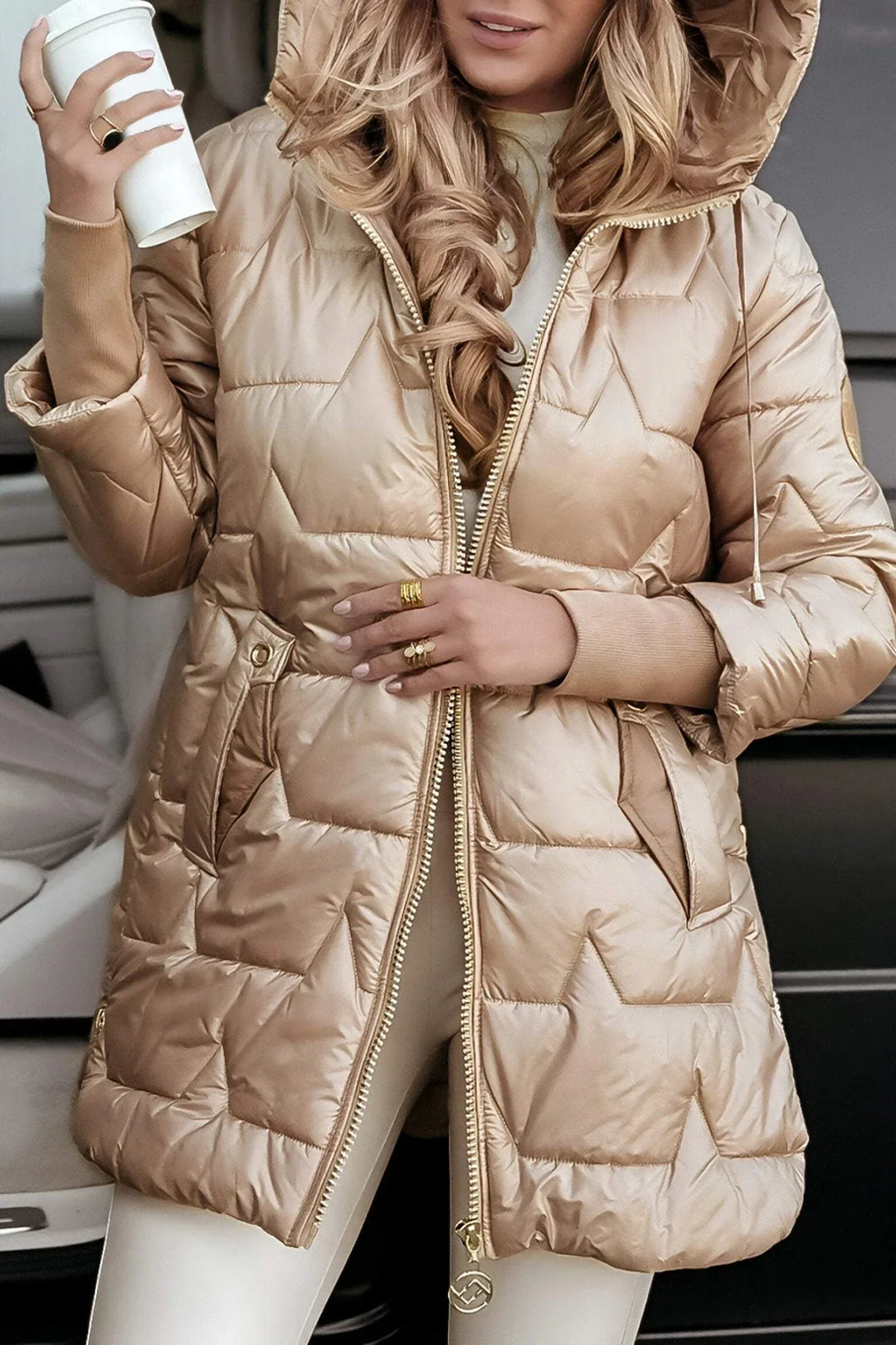 Nayumi – Elegant Winter Hooded Coat with Padding