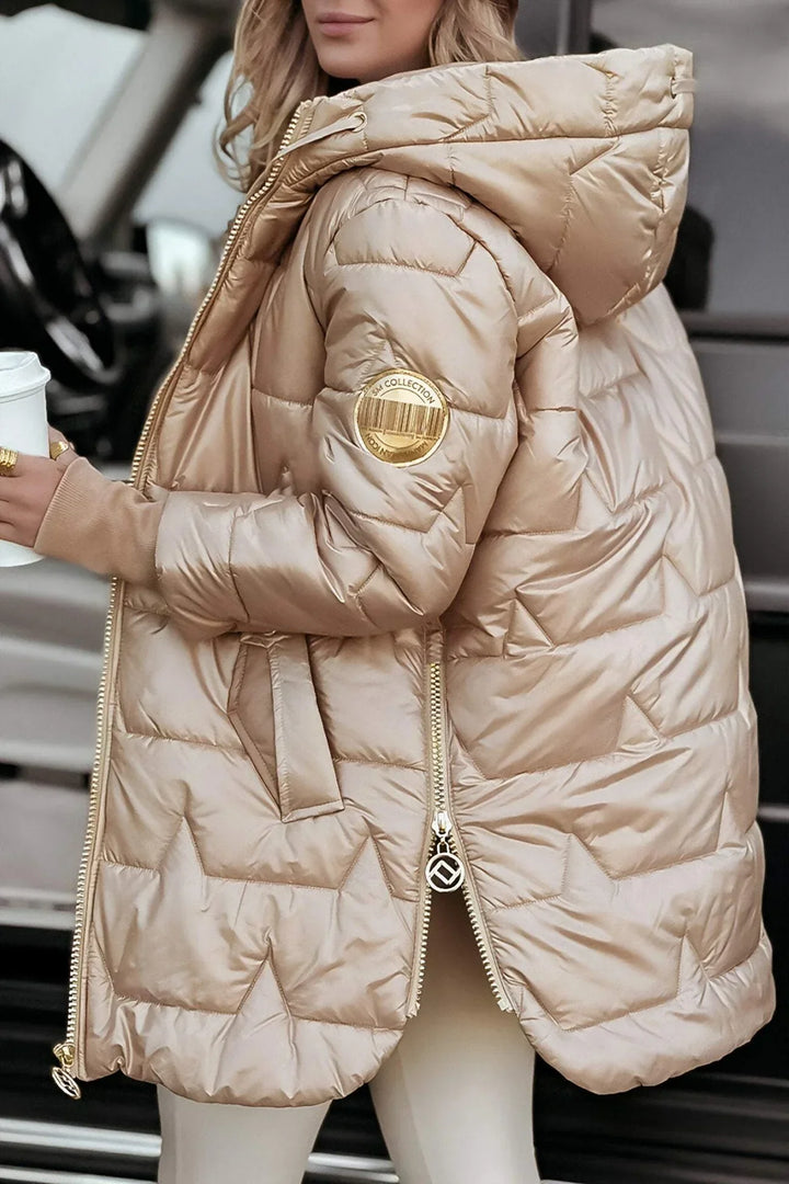Nayumi – Elegant Winter Hooded Coat with Padding