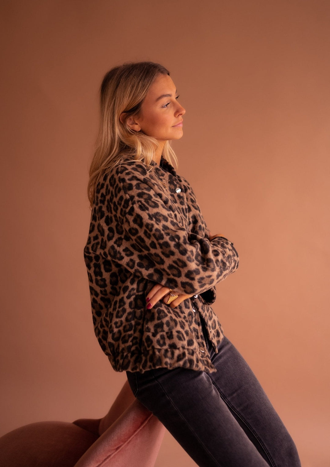 Priscilla – Chic Leopard Print Jacket