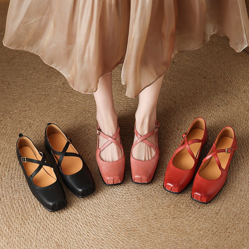 Edda – Elegant Crossover Strap Flats