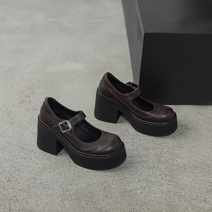 Phena – Elevated Leather Pumps