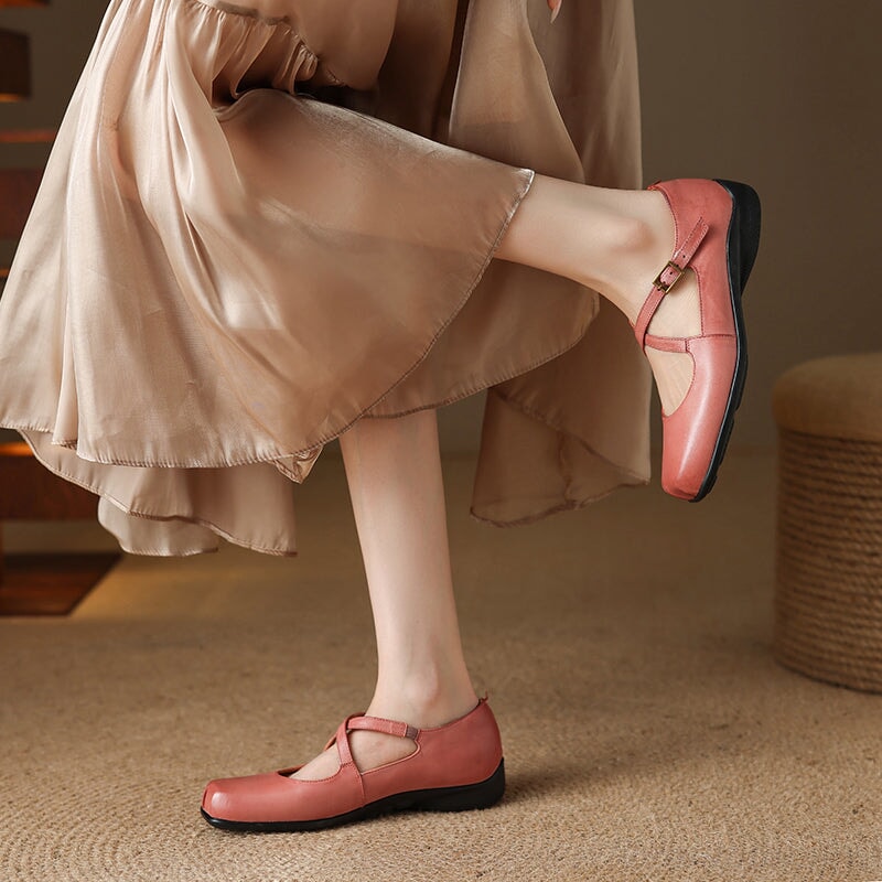Edda – Elegant Crossover Strap Flats