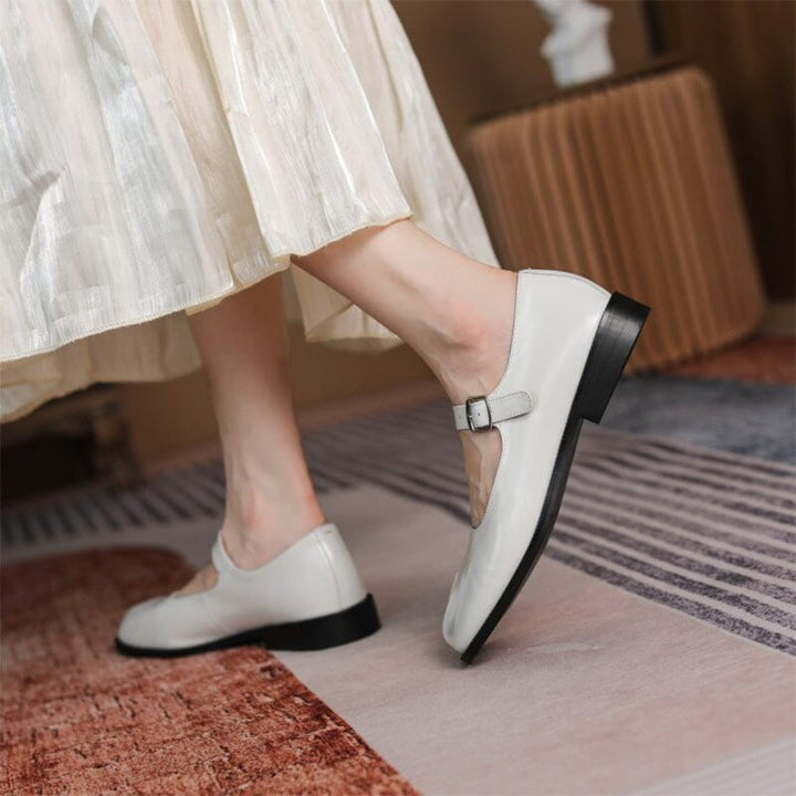 Evannah – Elegant Split-Toe Leather Flats