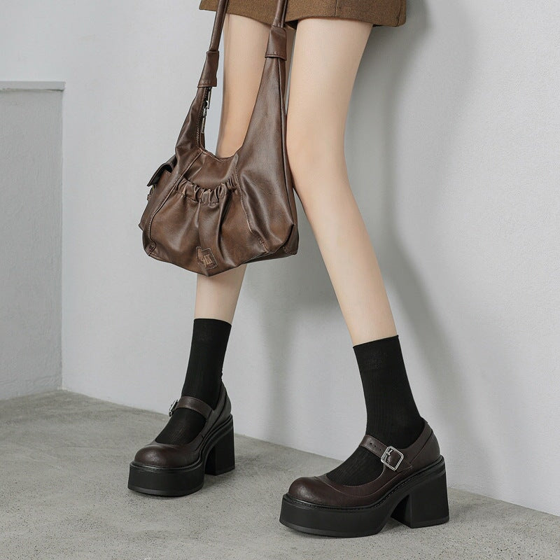 Phena – Elevated Leather Pumps