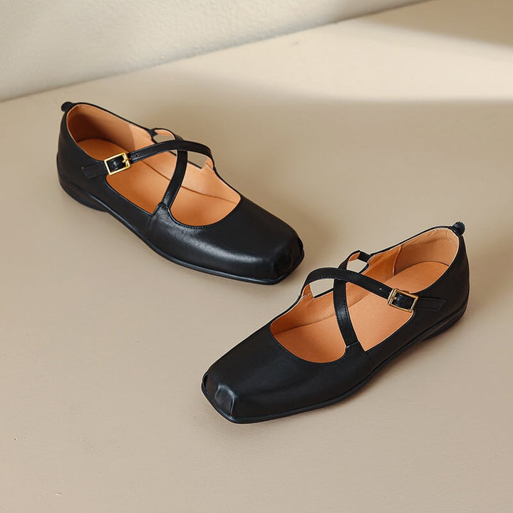 Edda – Elegant Crossover Strap Flats