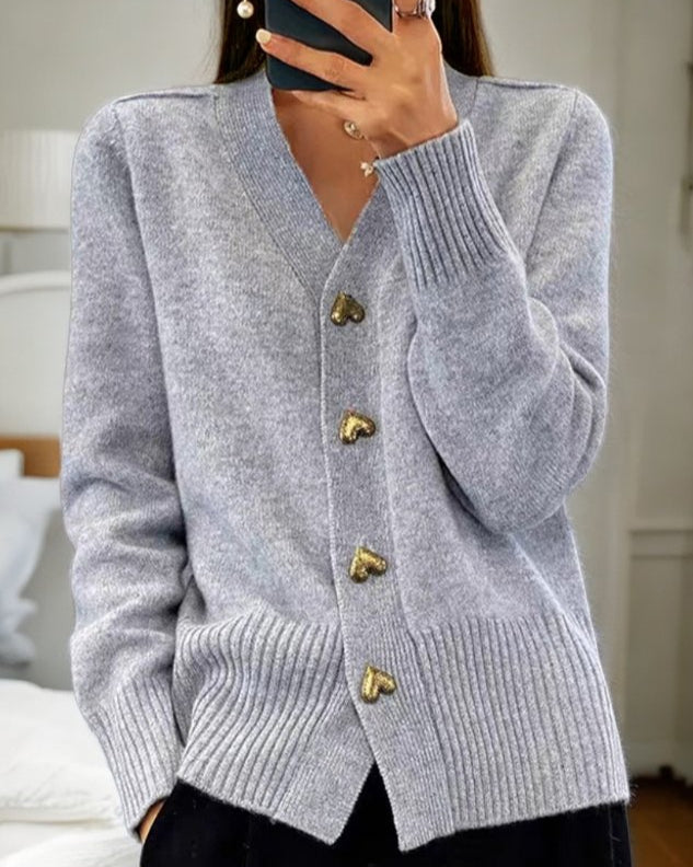 Charlotte – Elegant Heart Button Cardigan
