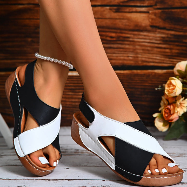 AMARA | STYLISH ORTHOPAEDIC SANDALS