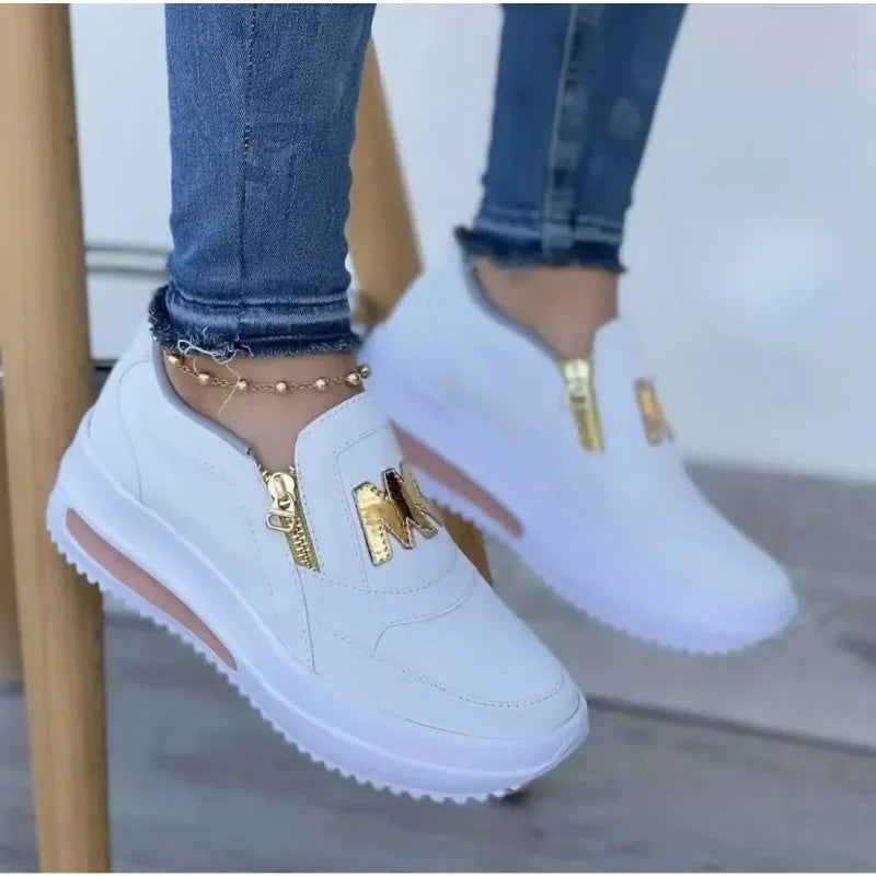 URSULA | STYLISH AND PAIN-FREE ZIP SNEAKERS